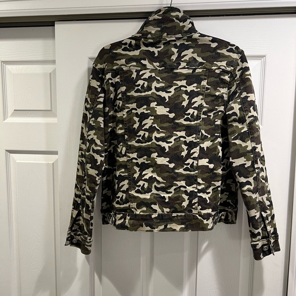 White Mark Camo Jean Jacket - Picture 2 of 6